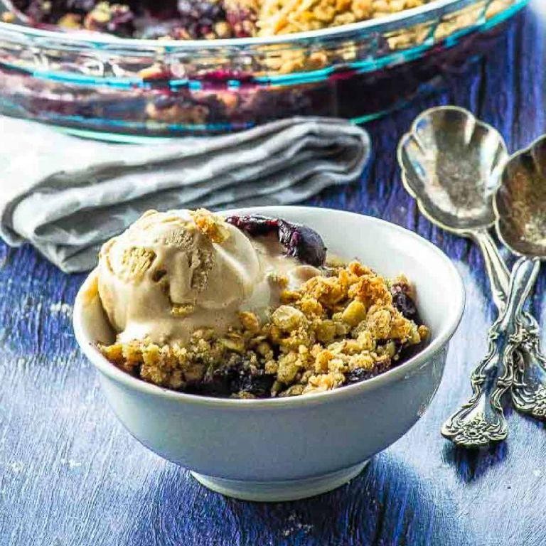 Vegan Blueberry Crisp with Cashew Cream